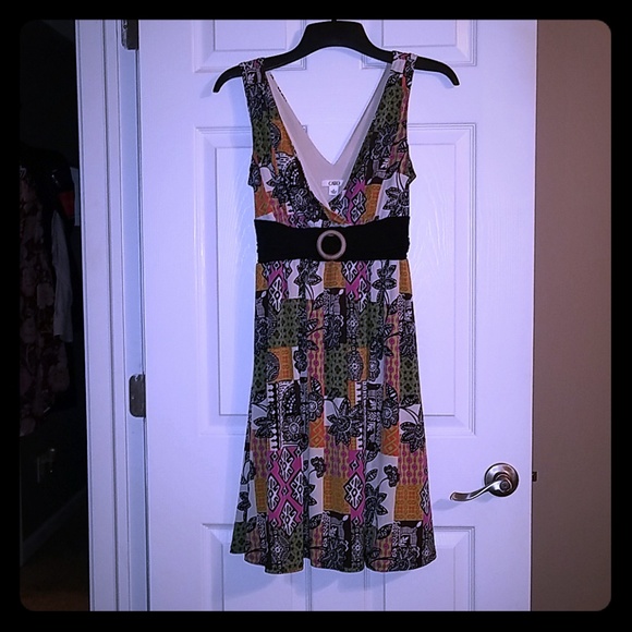 Gorgeous multi color print sundress - Picture 1 of 8